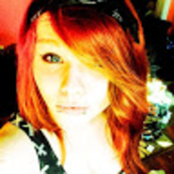 Meet your Posher, Elizabeth - Picture 1 of 1